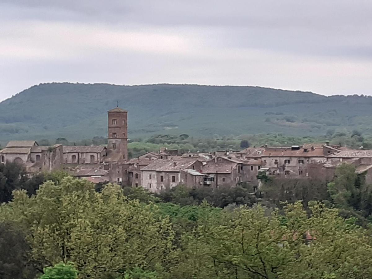 Alloggio Turistico Sutri Exterior foto